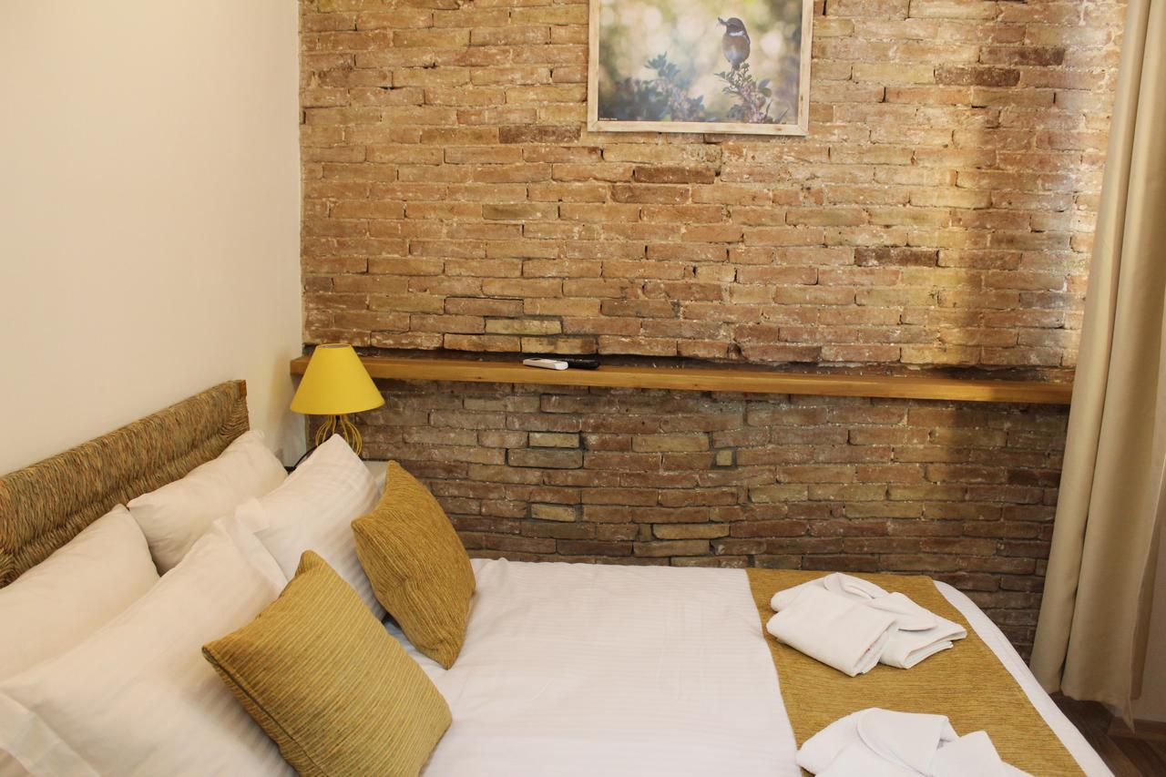 Pedieos Guest House Нікосія Екстер'єр фото